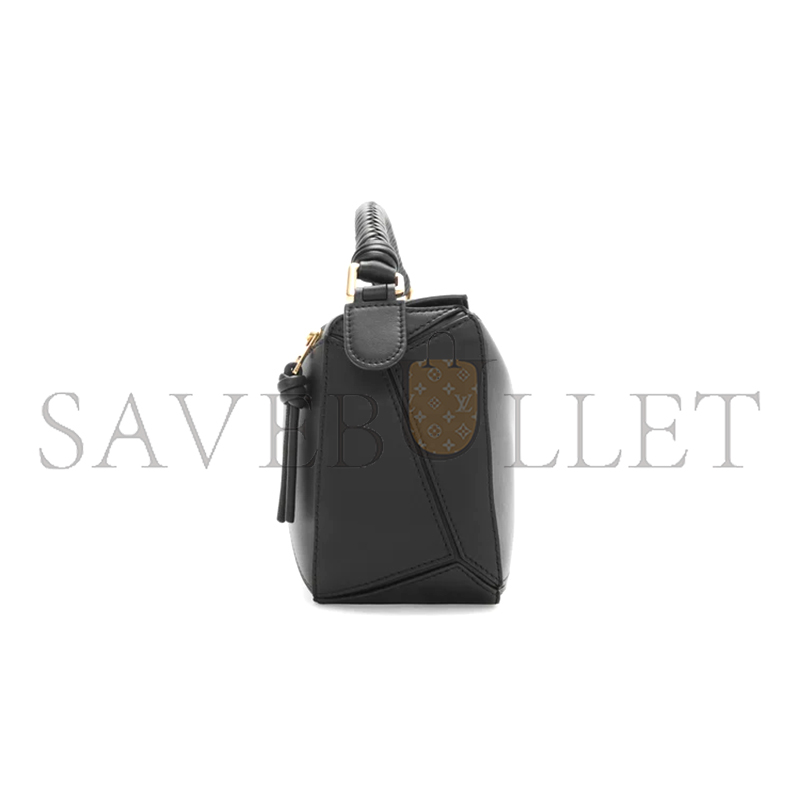 LOEWE SMALL PUZZLE BAG IN SMOOTH CALFSKIN A510S21XAE (24*16.5*10.5cm) LOEWE SMALL PUZZLE BAG IN SMOOTH CALFSKIN A510S21XAE (24*16.5*10.5cm)